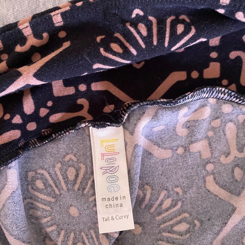 Lularoe leggings - Picture 2 of 2